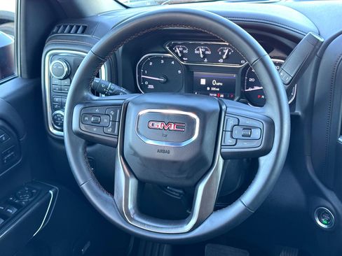 Used 2023 GMC Sierra 2500 AT4 w/ AT4 Preferred Package image 25