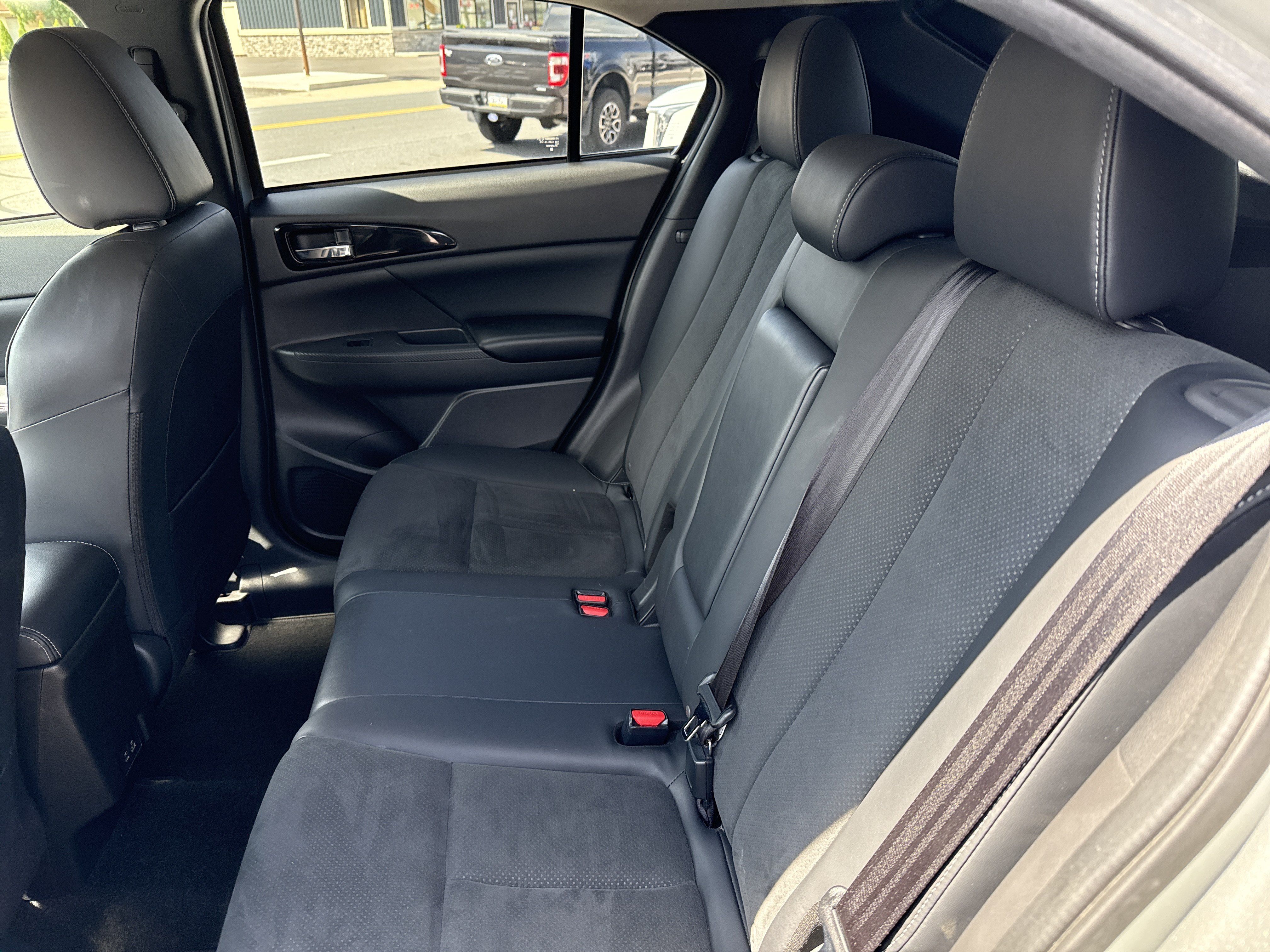 Used 2025 Mitsubishi Eclipse Cross SE AWD/4WD image 13