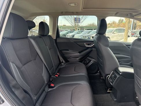 Used 2022 Subaru Forester Premium image 28