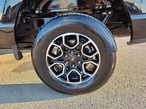 Used 2022 Ford F150 XLT w/ Equipment Group 302A High image 28