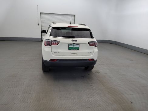 Used 2018 Jeep Compass Latitude w/ Popular Equipment Group AWD/4WD image 6