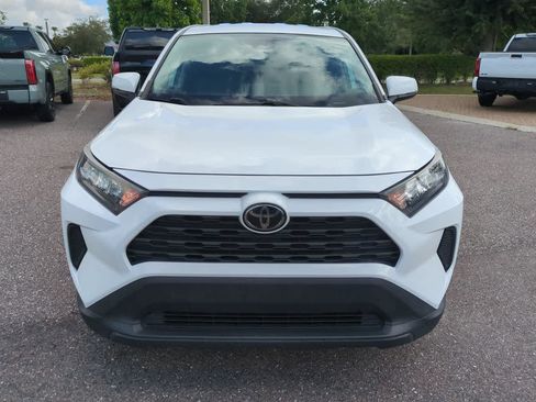 Used 2022 Toyota RAV4 LE FWD image 9