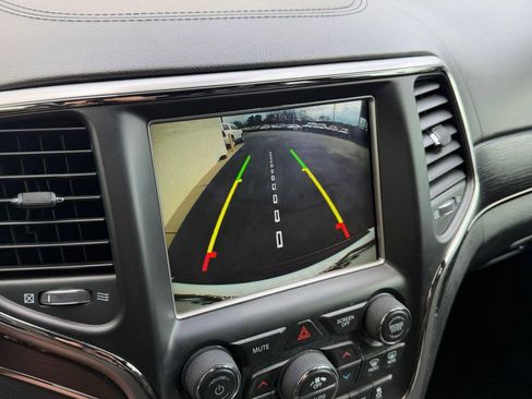 Used 2018 Jeep Grand Cherokee High Altitude image 31