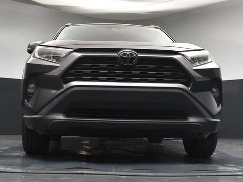Used 2020 Toyota RAV4 XLE image 32
