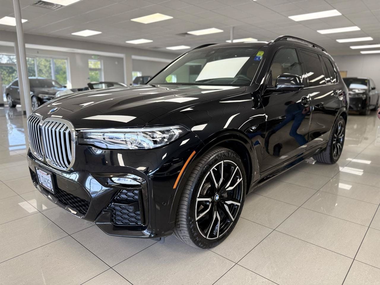 Used 2019 BMW X7 xDrive40i w/ Premium Package AWD/4WD image 8