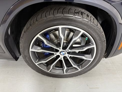 Used 2023 BMW X4 M40i w/ Premium Package image 11