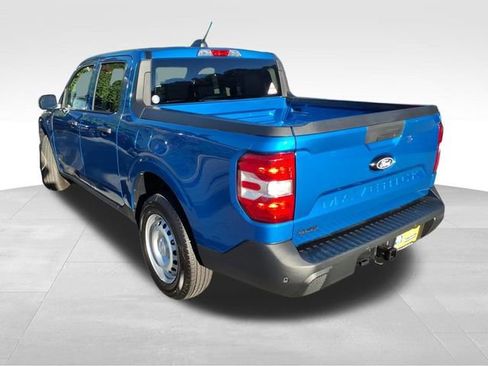 New 2025 Ford Maverick XL image 6