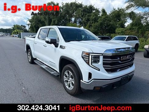 Used 2025 GMC Sierra 1500 SLT AWD/4WD image 6