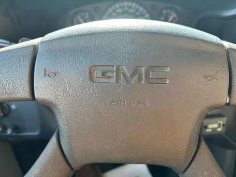 Used 2006 GMC Savana 2500 image 15