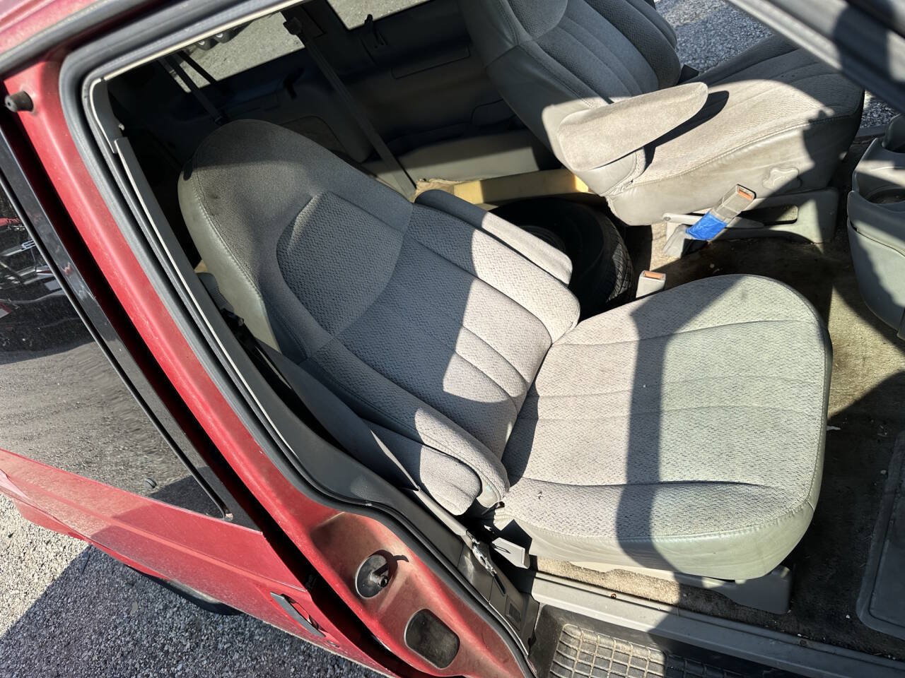 Used 1998 Chevrolet Astro Passenger RWD image 27