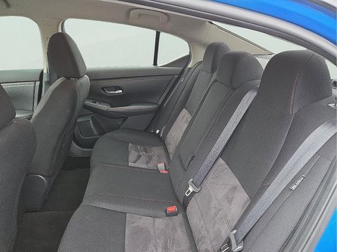 Used 2023 Nissan Sentra SR w/ Trunk Package image 10