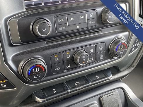 Used 2015 Chevrolet Silverado 2500 LTZ AWD/4WD image 28