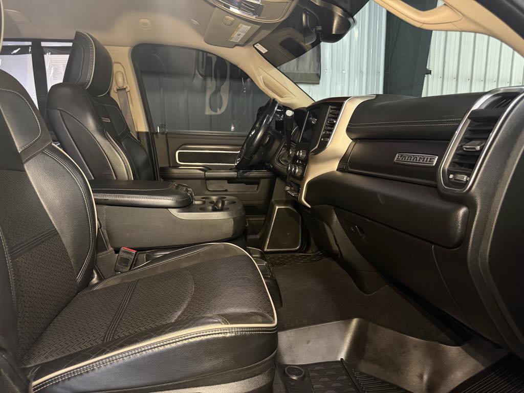 Used 2022 RAM 2500 Laramie AWD/4WD image 5