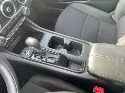 Used 2025 Nissan Sentra S image 41