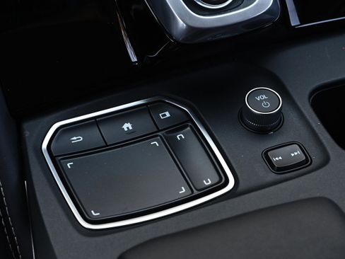 Used 2024 Acura MDX SH-AWD w/ Advance Package image 21