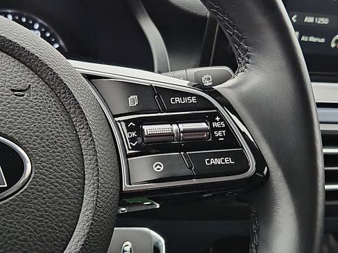 Used 2021 Kia Seltos S image 19