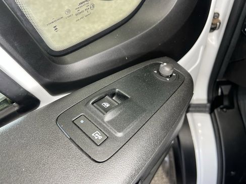 Used 2024 RAM ProMaster 3500 w/ Delivery Van Package image 18