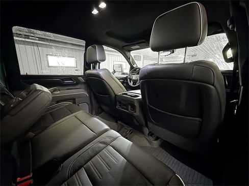 Used 2024 GMC Sierra 2500 AT4X w/ AT4X AEV Edition image 11