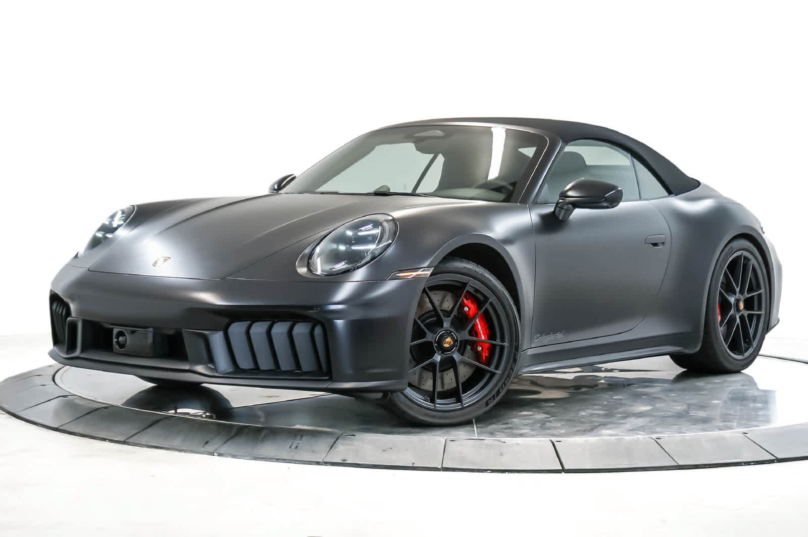 Certified 2026 Porsche 911 Carrera 4 GTS AWD/4WD image 1