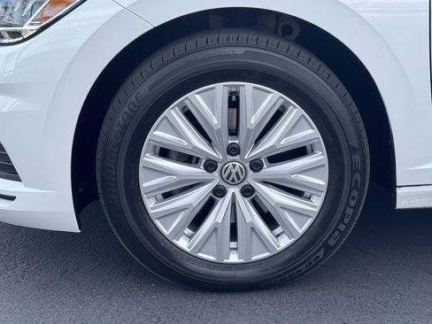 Used 2020 Volkswagen Jetta S image 12