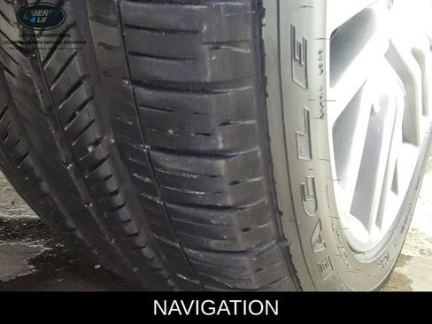 Used 2024 Ford Expedition Limited AWD/4WD image 11