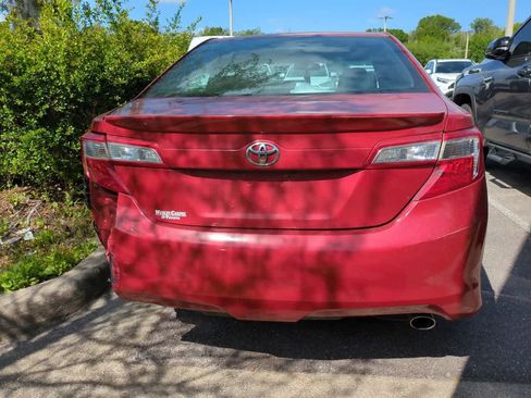 Used 2012 Toyota Camry SE image 4