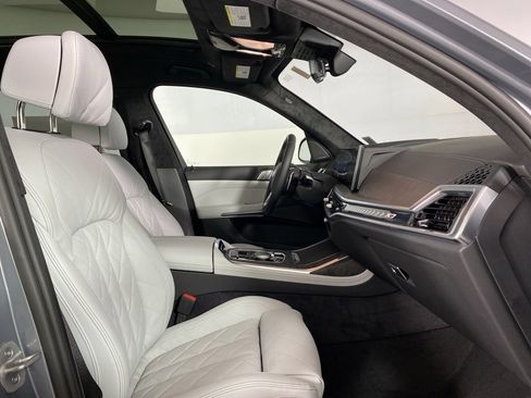 New 2026 BMW X7 xDrive40i image 33