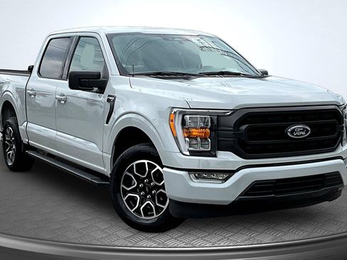 Used 2023 Ford F150 XLT w/ Equipment Group 302A High RWD image 2