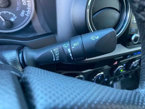 Certified 2021 Toyota Tacoma TRD Off-Road w/ TRD Premium Off Road Package image 22