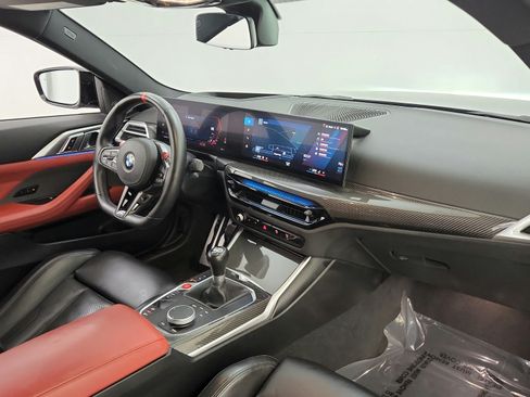 Used 2025 BMW M4 Coupe w/ Executive Package RWD image 30