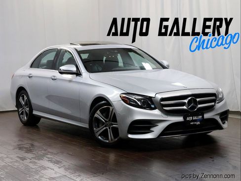 Used 2017 Mercedes-Benz E 300 4MATIC image 1