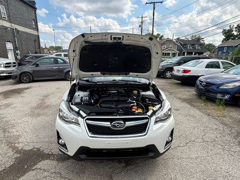 Used 2016 Subaru Crosstrek 2.0i Premium w/ Moonroof Package image 18