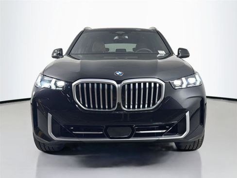 New 2026 BMW X5 xDrive40i w/ Climate Comfort Package AWD/4WD image 2