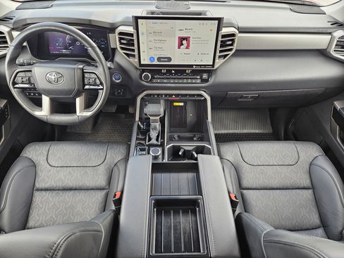 Used 2024 Toyota Tundra Limited image 24
