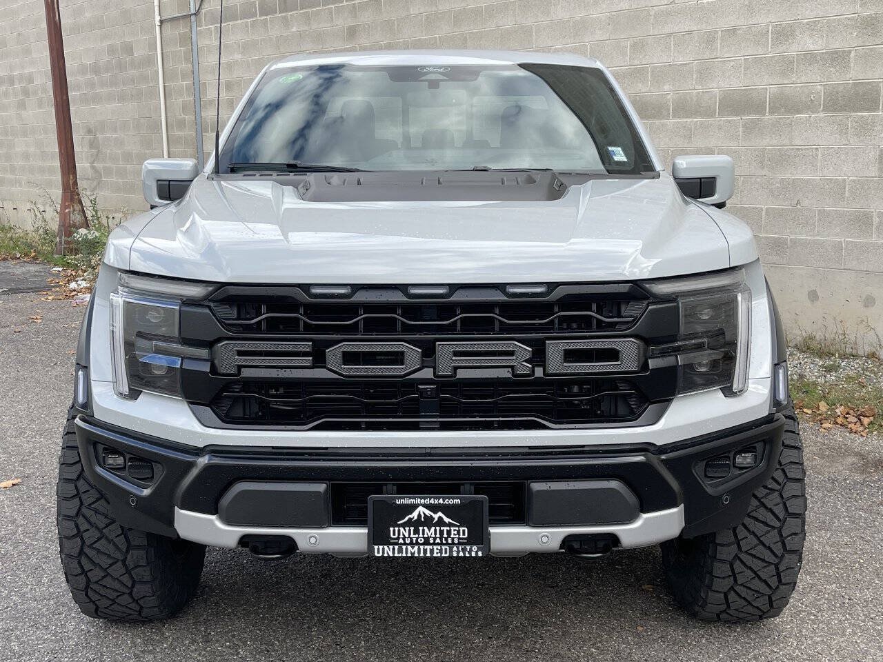 Used 2026 Ford F150 Raptor AWD/4WD image 2