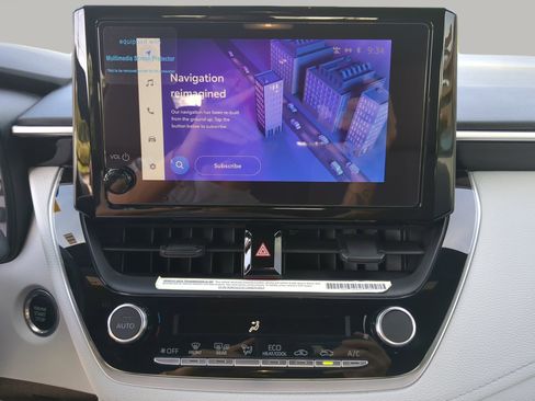 Used 2024 Toyota Corolla SE image 21