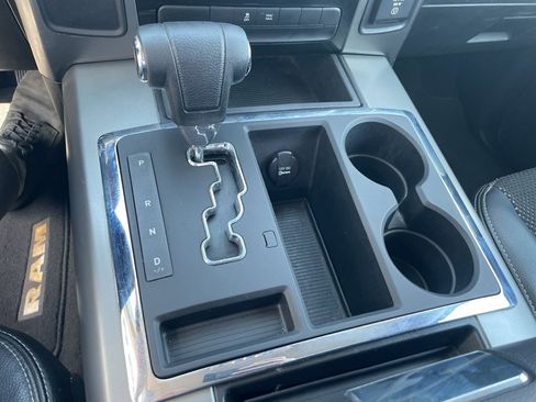 Used 2013 RAM 1500 R/T image 12