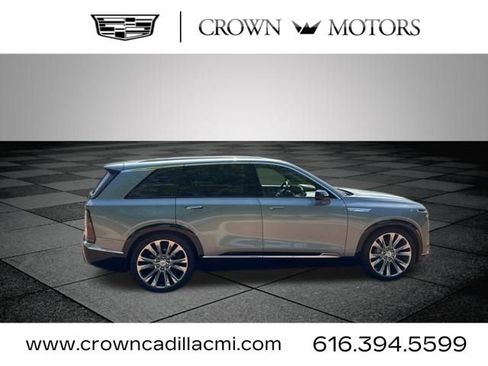 New 2026 Cadillac Vistiq Premium Luxury AWD/4WD image 14