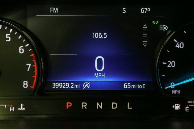 Used 2024 Ford Explorer XLT AWD/4WD image 33