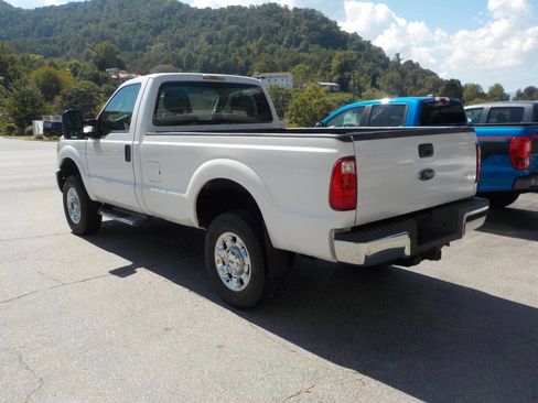 Used 2015 Ford F350 XL image 3