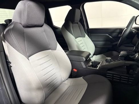 Used 2026 Toyota Tacoma TRD Sport image 12