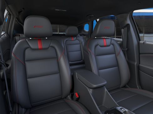 New 2026 Chevrolet Trax RS FWD image 16