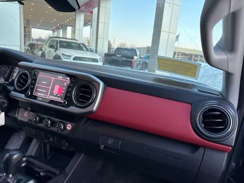 Used 2023 Toyota Tacoma SR5 image 33