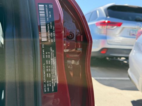 Used 2018 Alfa Romeo Giulia Ti Sport w/ Quick Order Package 22U Sport RWD image 12