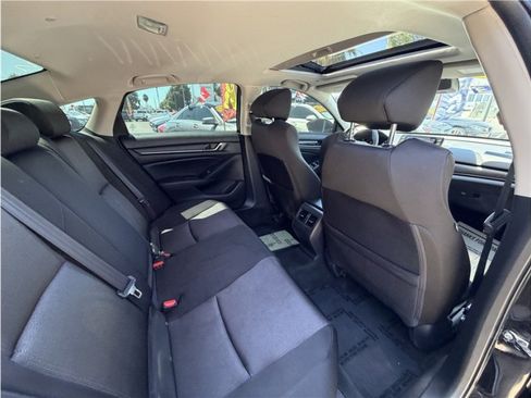 Used 2018 Honda Accord EX image 26