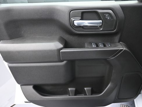 Certified 2025 Chevrolet Silverado 2500 W/T image 22