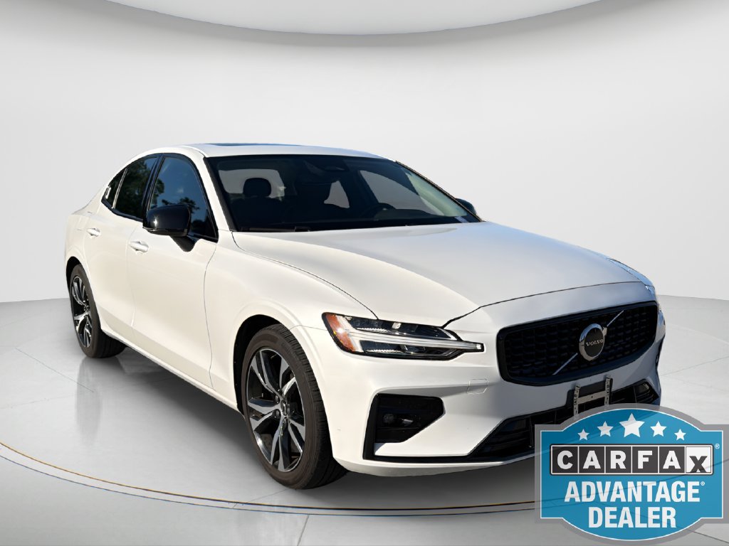 Used 2024 Volvo S60 B5 Core FWD image 3