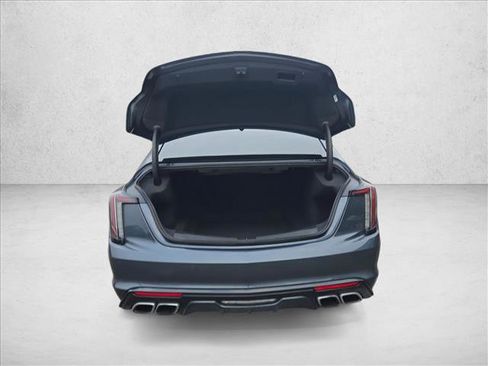 Used 2025 Cadillac CT5 V RWD image 6