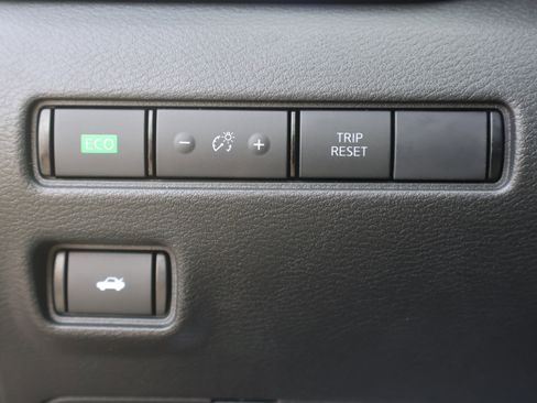 Used 2024 Nissan Sentra SV w/ Lighting Package FWD image 35