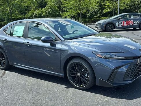 New 2026 Toyota Camry SE FWD image 25